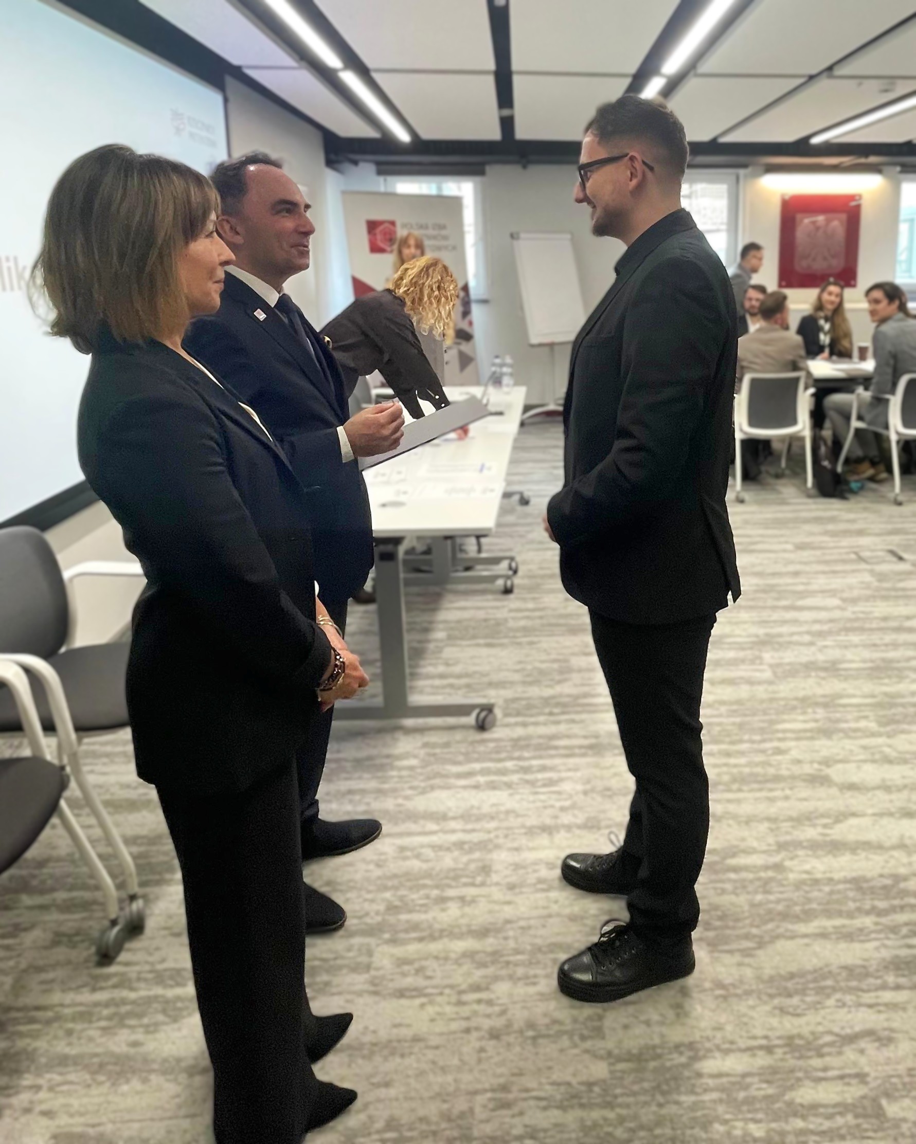 Złożyli ślubowanie i rozpoczęli aplikację rzecznikowską, która przygotowuje do wykonywania zawodu rzecznika patentowego – zawodu zaufania publicznego