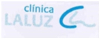 Niebieski napis Clinica pod nim jasnoniebieski LALUZ obok niebieska linia przypominająca literę C zawierająca jasnoniebieską falowaną linię