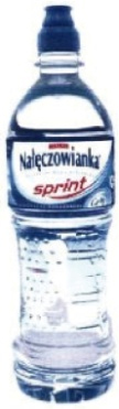 Plastikowa przezroczysta butelka z wodą i napisami granatowym Nałęczowianka oraz czerwonym sprint na etykiecie